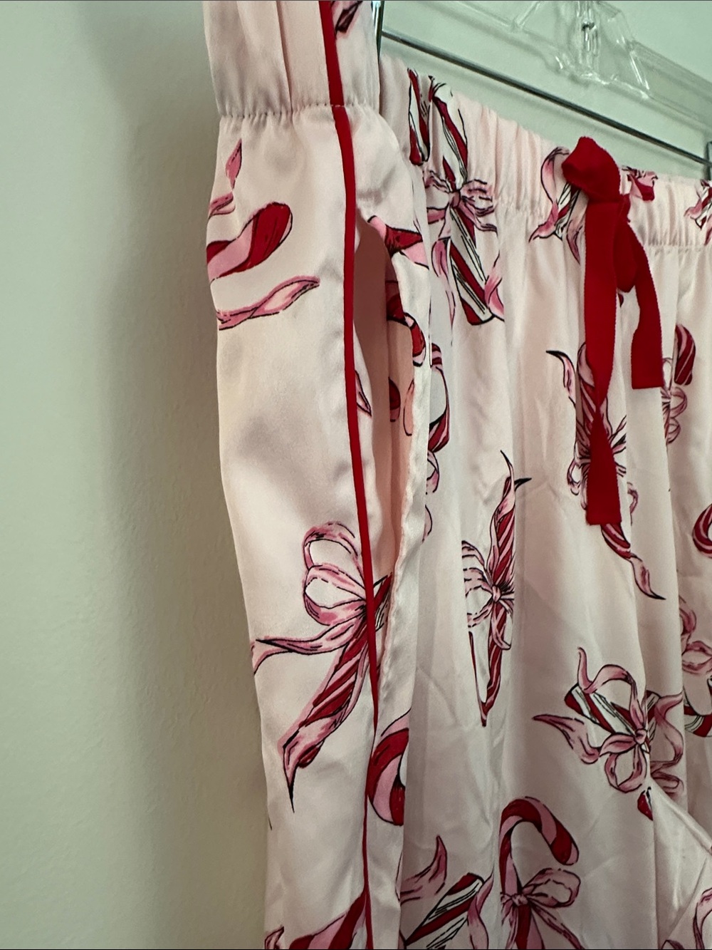Victoria's Secret Satin Pajama Pants XL Pink EUC - Picture 10 of 10